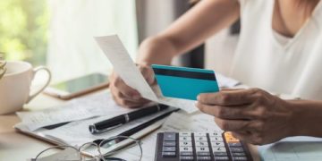 ¿Me pueden embargar si no pago mi tarjeta de crédito?